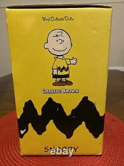 Vtg Medicom Snoopy Jouet Charlie Brown Pvc Figure Japon F/s Shultz Nouveau Rare