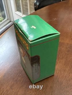 Willitts Snoopy et Charlie Brown Ensemble de Décorations Céramiques Vintage Patinage